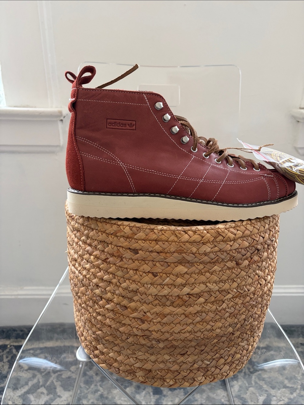 New adidas Men's Maroon Lace-Up Boots with White Sole - Picture 4 of 8